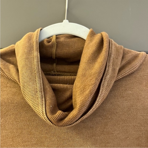 Aerie Sweater - Picture 3 of 5